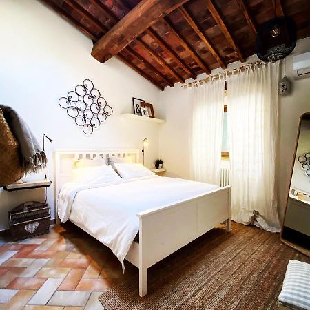 Bed And Breakfast La Bouganville Rosignano Marittimo Eksteriør billede
